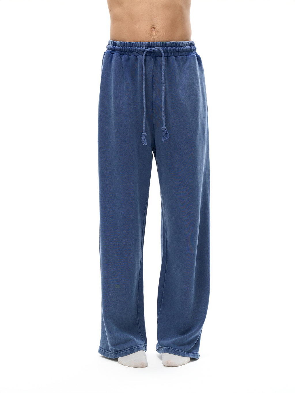 Pantalon coupe droite délavé neige